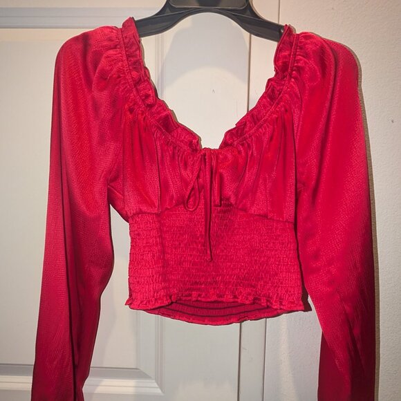 Altar'd State Tops - Altar’d State Red Hammered Satin Ruched Crop Top Smocked Women's Size Small